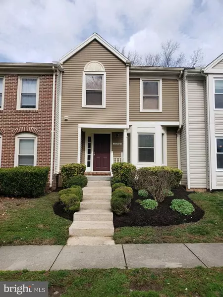 11513 HILL MEADE LN, Woodbridge, VA 22192