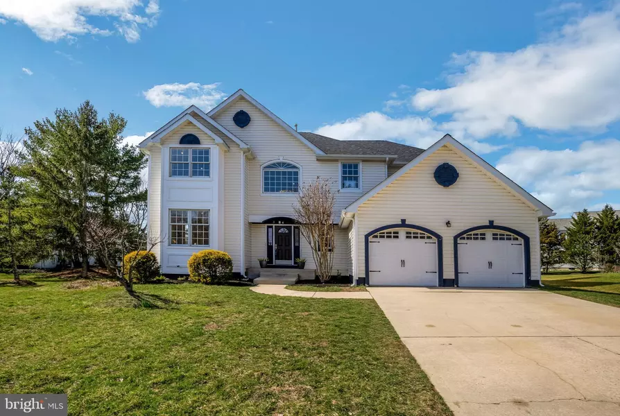 3 LUCERNE CT, Cherry Hill, NJ 08003