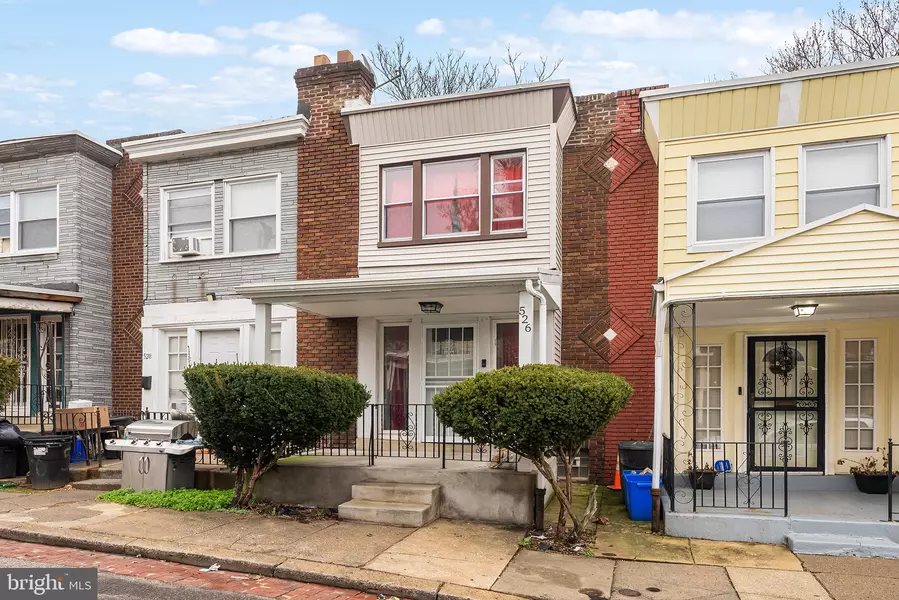 526 E QUEEN LN, Philadelphia, PA 19144