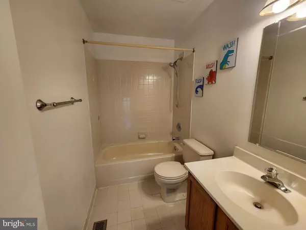 163 CROWN PRINCE DR Marlton, NJ 08053