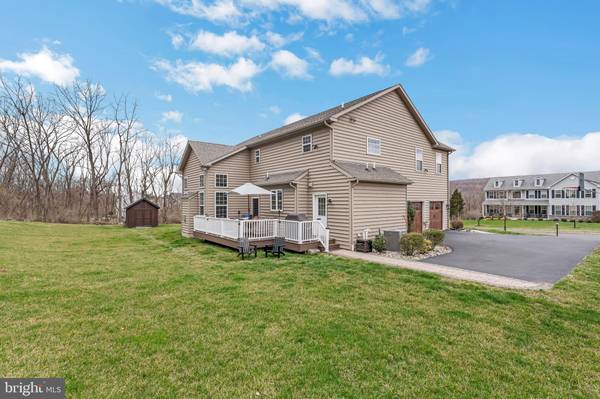 Schwenksville, PA 19473,9 PENNSTONE CT