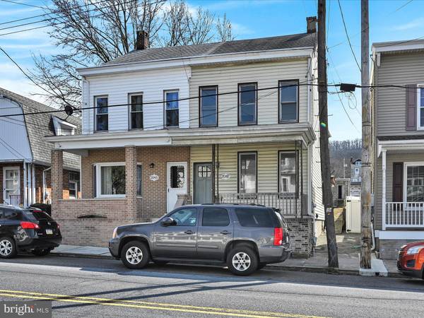 2047 W MARKET ST, Pottsville, PA 17901