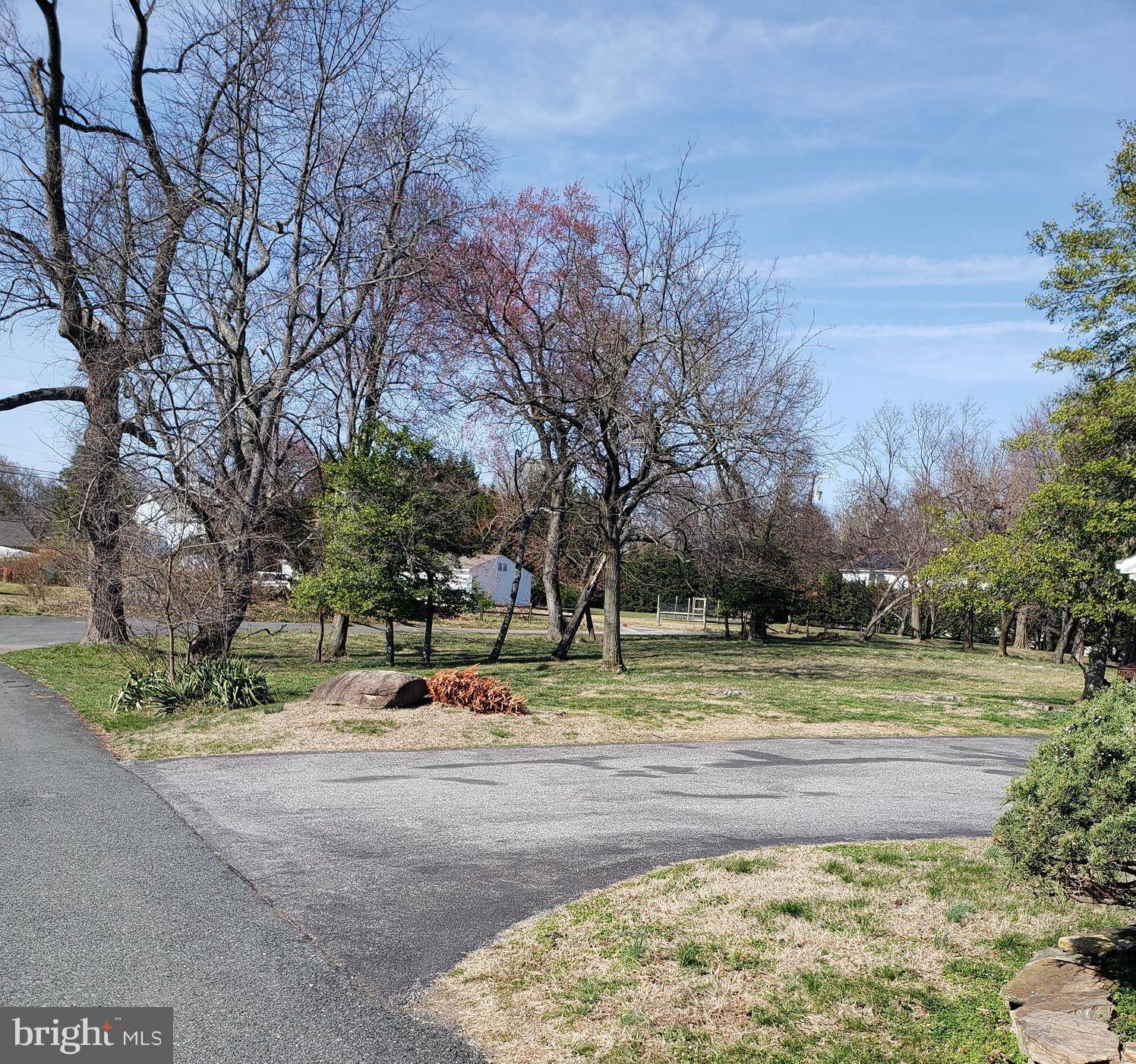 Parkville, MD 21234,10001 PERINE LN