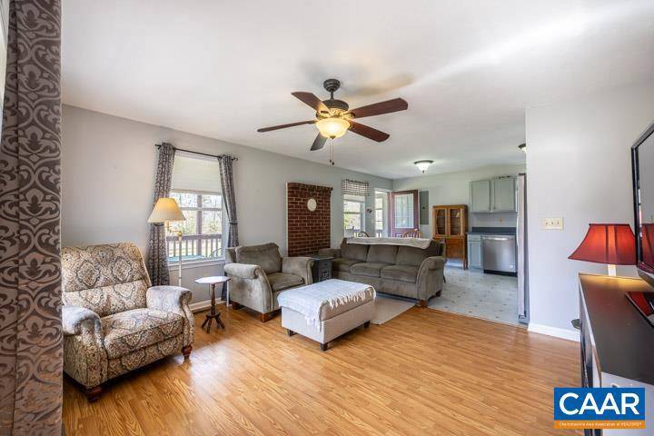 Aroda, VA 22709,420 SPIKES DR