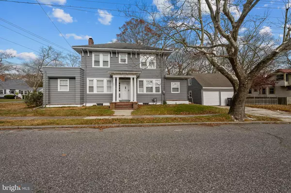 332 DELAWARE AVE, Absecon, NJ 08201