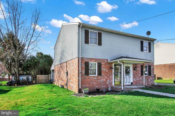 29 ONEILL AVE, Hanover, PA 17331