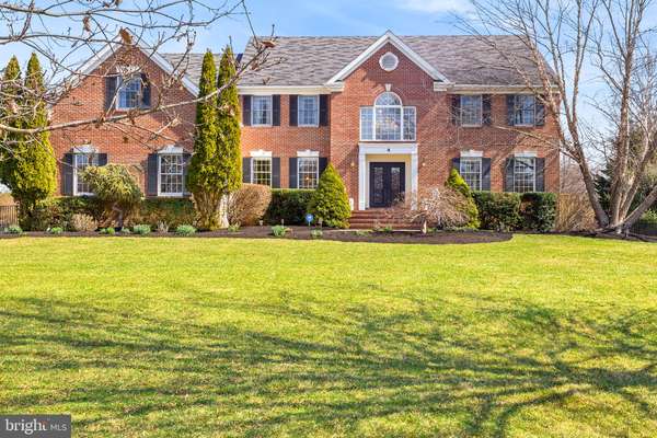 4 CYPRESS CT, Plainsboro, NJ 08536