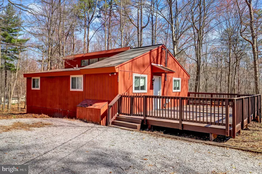 208 RUFFED GROUSE LN, Hedgesville, WV 25427