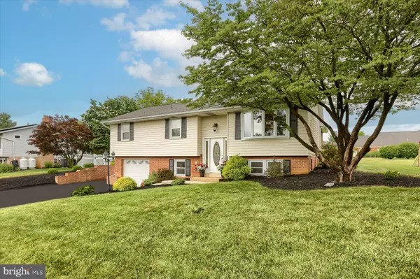 Mount Joy, PA 17552,1824 RHODA AVE