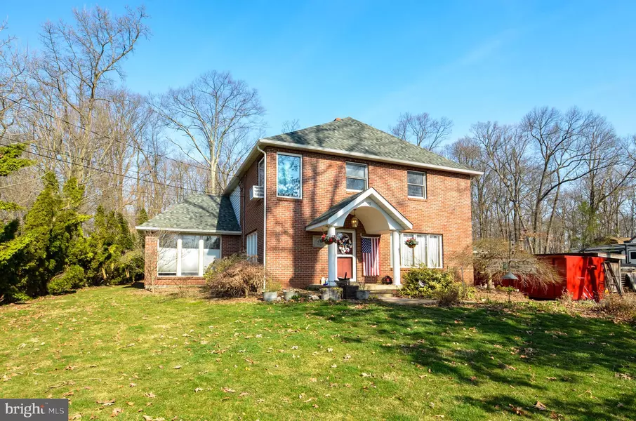 2255 SALEM RD, Coopersburg, PA 18036