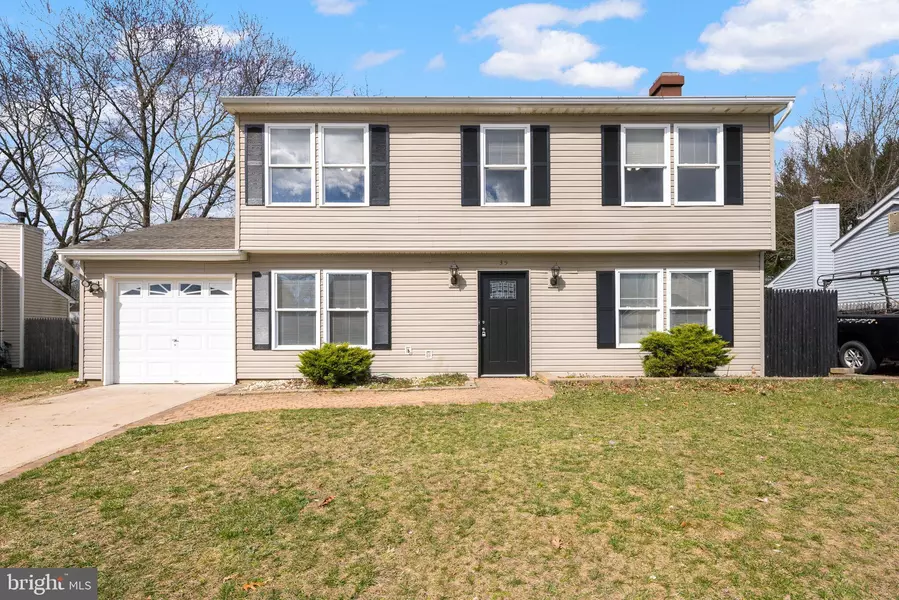 35 VILLAGE DR, Barnegat, NJ 08005