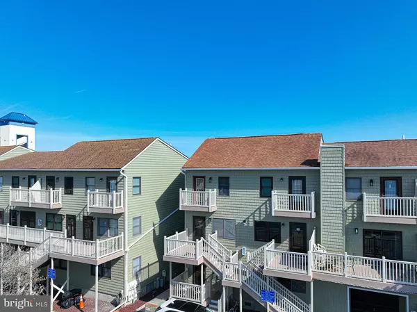 Ocean City, MD 21842,902 EDGEWATER AVE #60403