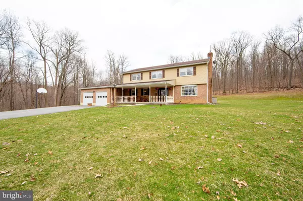 Macungie, PA 18062,10 SUNSET LN