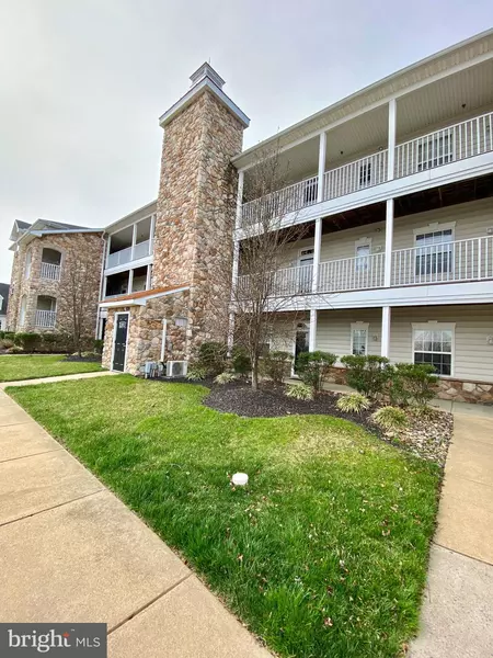 101-UNIT COLONIAL DOWNS CT #1304, Newark, DE 19702