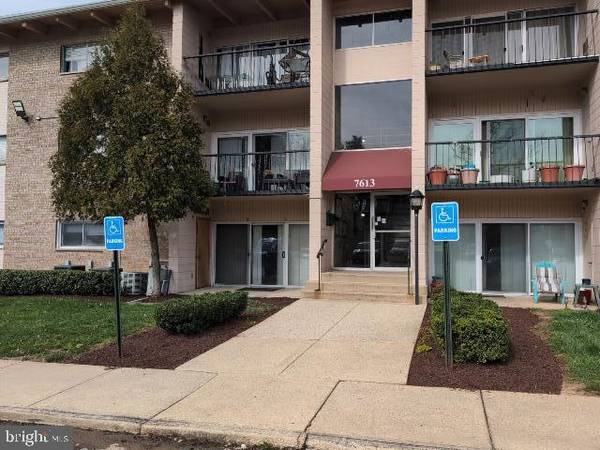 7613 FONTAINEBLEAU DR #2105, New Carrollton, MD 20784