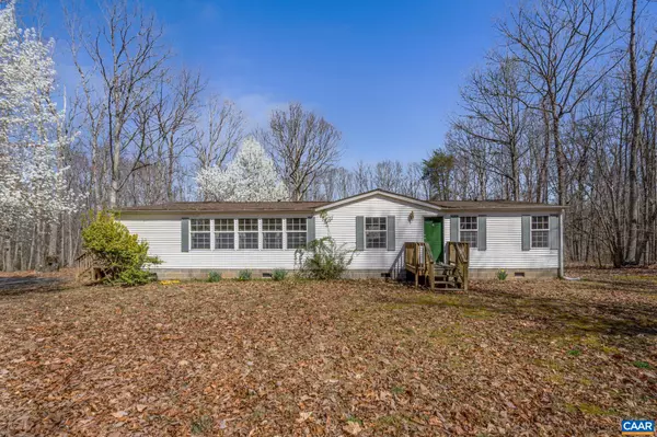 206 LAUREL LAKE DR, Louisa, VA 23093