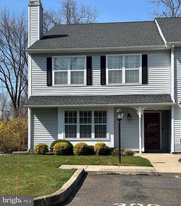 301 ANDREWS LN, Moorestown, NJ 08057