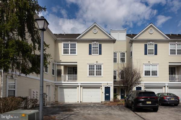 6403 RIVERFRONT DR, Palmyra, NJ 08065