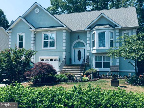 211 SANTA MARIA AVE, Colonial Beach, VA 22443