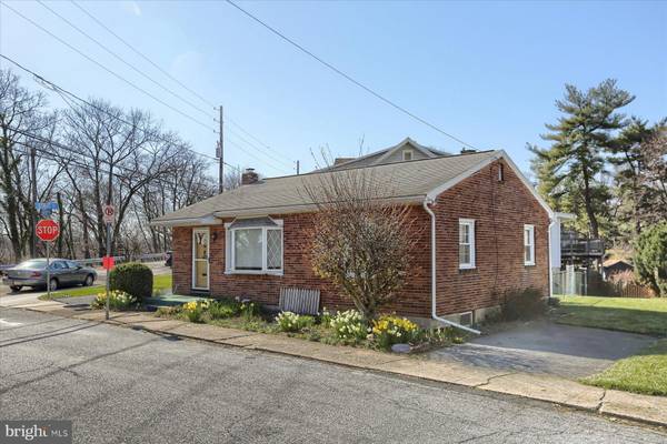 429 FAIRVIEW AVE, Enola, PA 17025