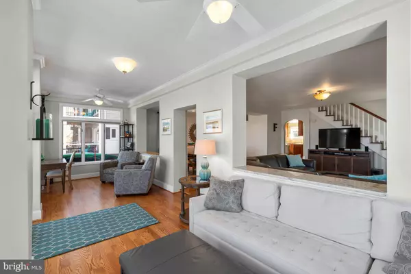 8184 RIVERSIDE DR Pasadena, MD 21122