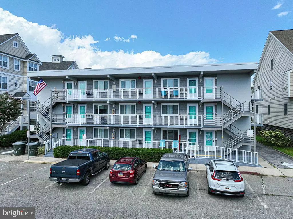 Ocean City, MD 21842,14 144TH ST #305