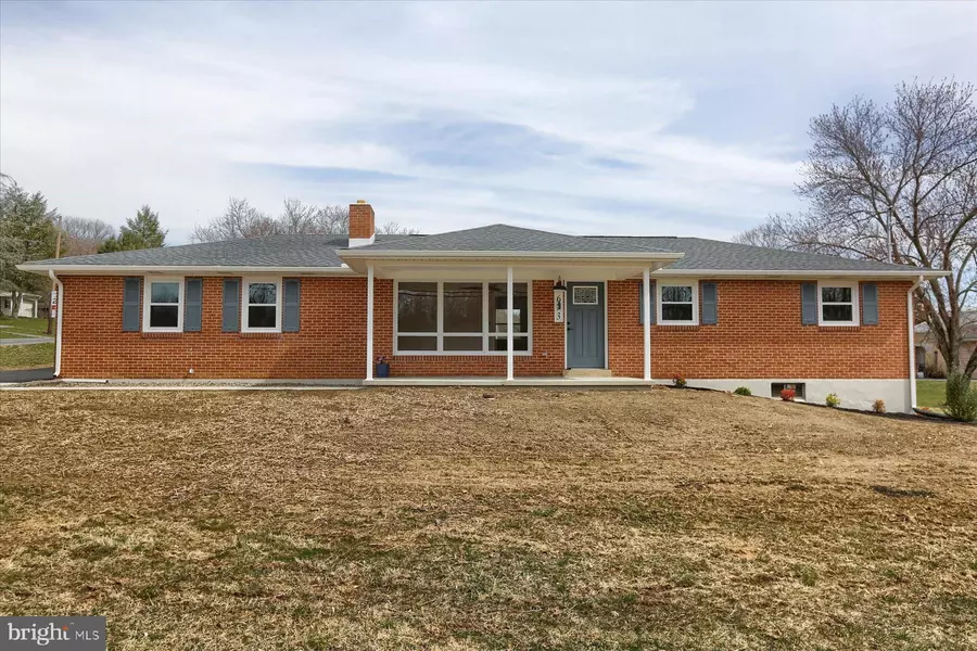 673 PIKETOWN RD, Harrisburg, PA 17112