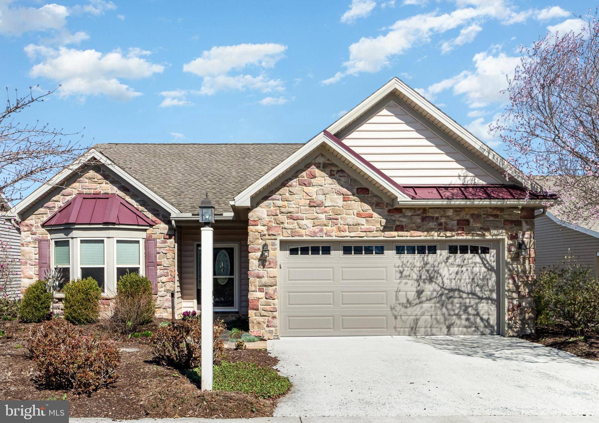 38 COLONIAL COURT, Shippensburg, PA 17257