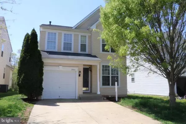 Manassas, VA 20109,8946 HANSON GROVE CT