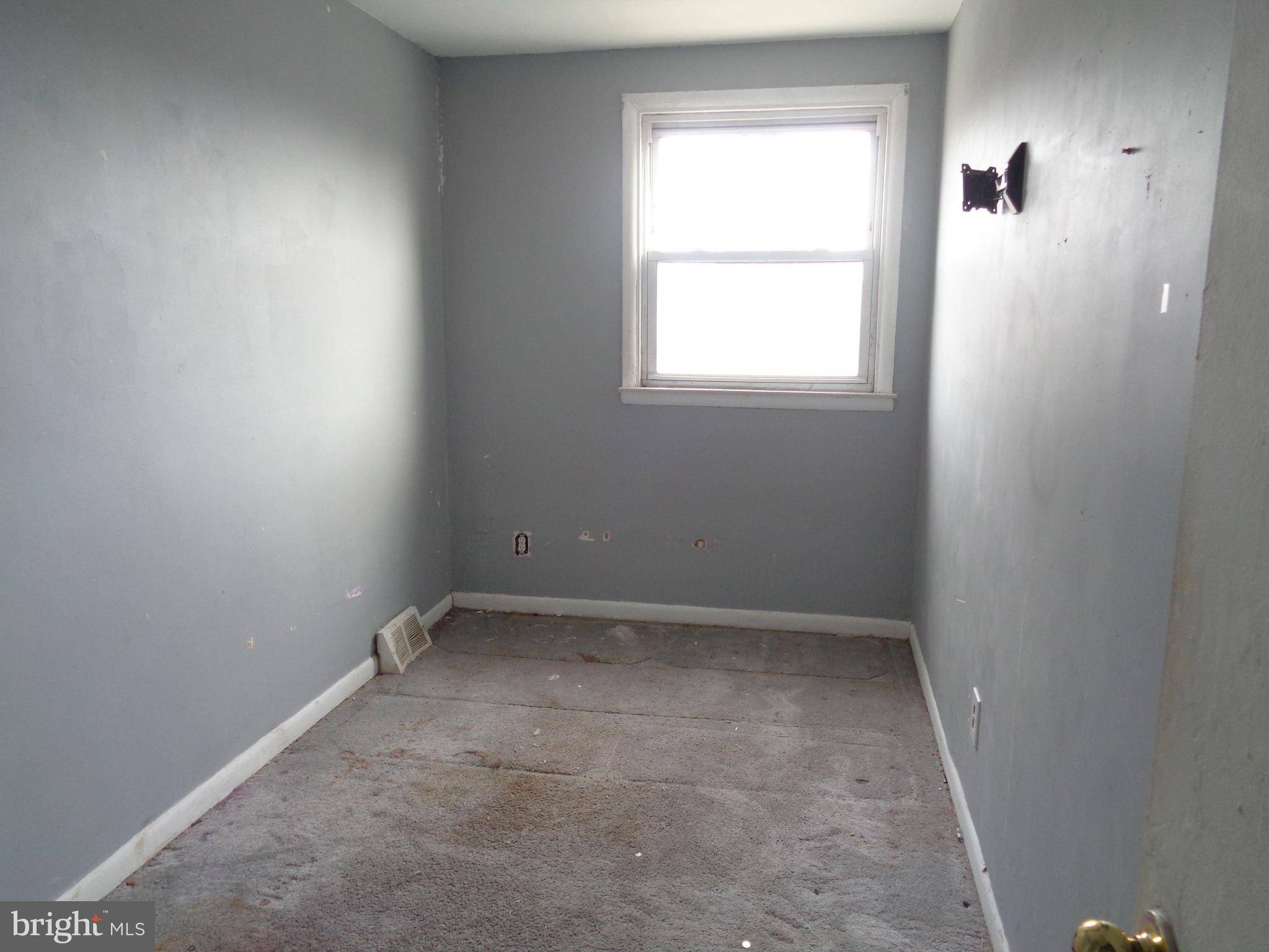 Philadelphia, PA 19136,8435 WALKER ST