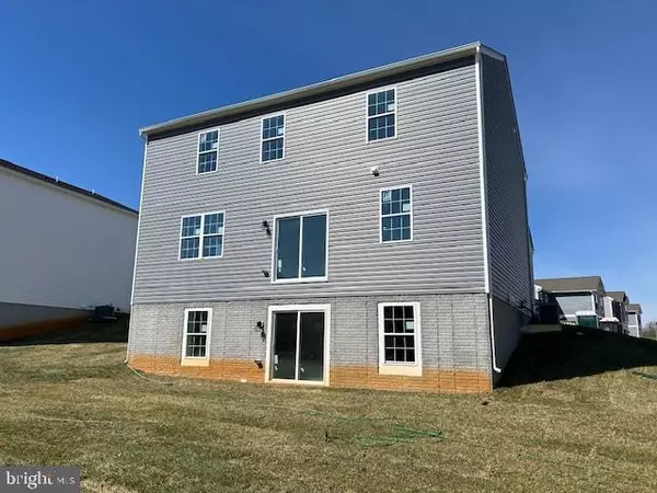 Charles Town, WV 25414,248 GATEHOUSE PL