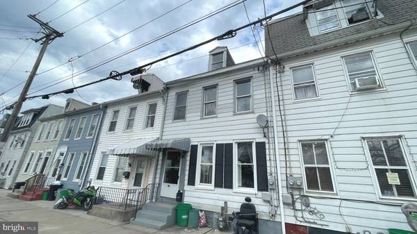 149 N QUEEN ST, York, PA 17403