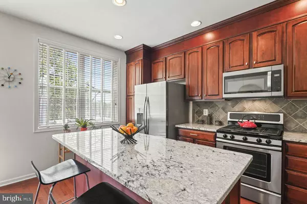 Broadlands, VA 20148,23076 WEYBRIDGE SQ