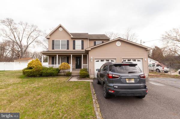 246 MASONVILLE RD, Mount Laurel, NJ 08054