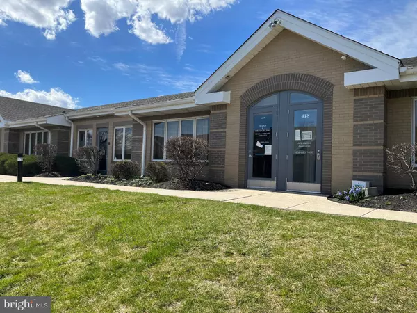 1245 WHITEHORSE-MERCERVILLE ROAD #420, Hamilton Township, NJ 08619