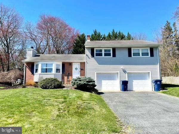 272 FIELDBORO DR, Lawrence Township, NJ 08648