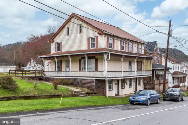 1020 W SHAMOKIN ST, Trevorton, PA 17881