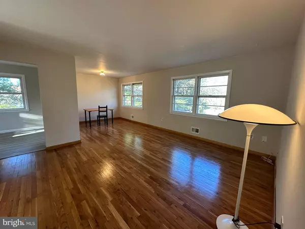 Monmouth Junction, NJ 08852,606 GEORGES RD