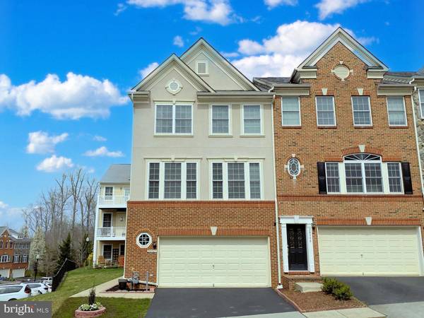 20361 CENTER BROOK SQ, Sterling, VA 20165