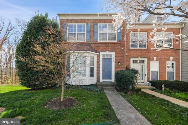 6325 BURGUNDY LEAF LN, Alexandria, VA 22312