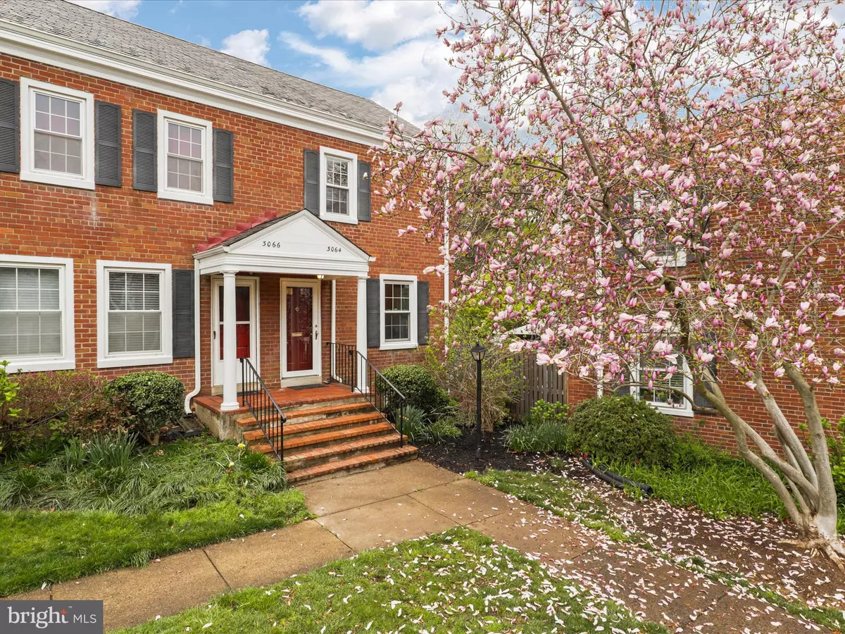 Arlington, VA 22206,3064 S WOODROW ST S #1881