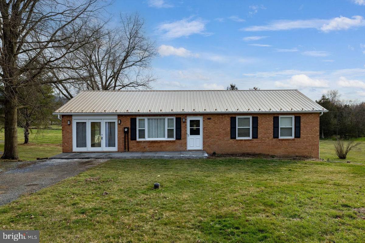 Luray, VA 22835,300 MARTIN ST