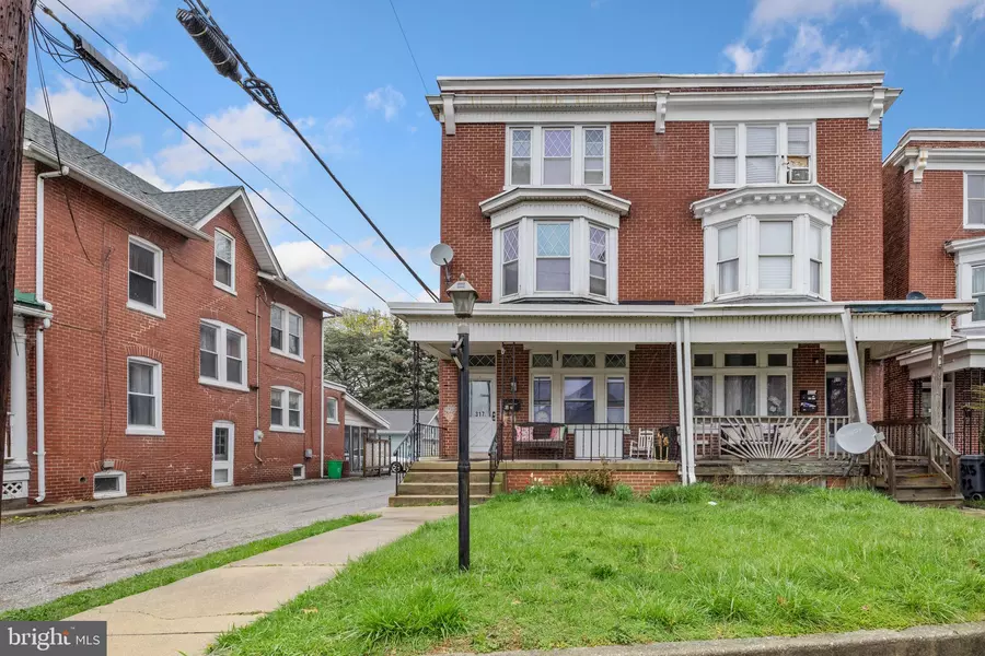 317 CARLISLE AVE, York, PA 17404