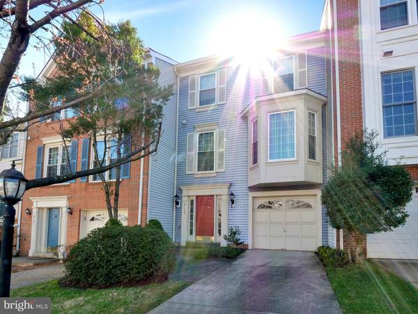 3123 SUTHERLAND HILL CT, Fairfax, VA 22031