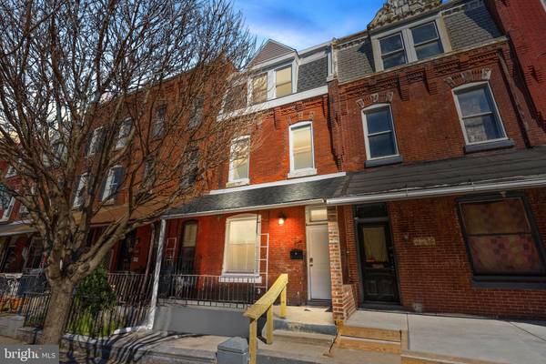 4021 GREEN ST, Philadelphia, PA 19104