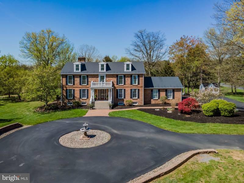 41 LINDA DR, Mechanicsburg, PA 17050