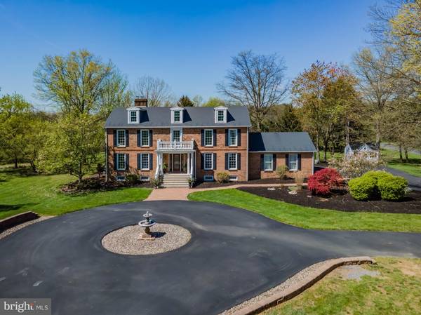 41 LINDA DR, Mechanicsburg, PA 17050