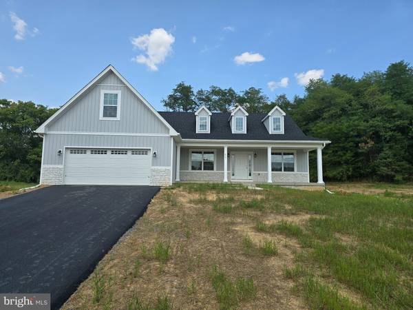 51 TRALEE WAY, Kearneysville, WV 25430