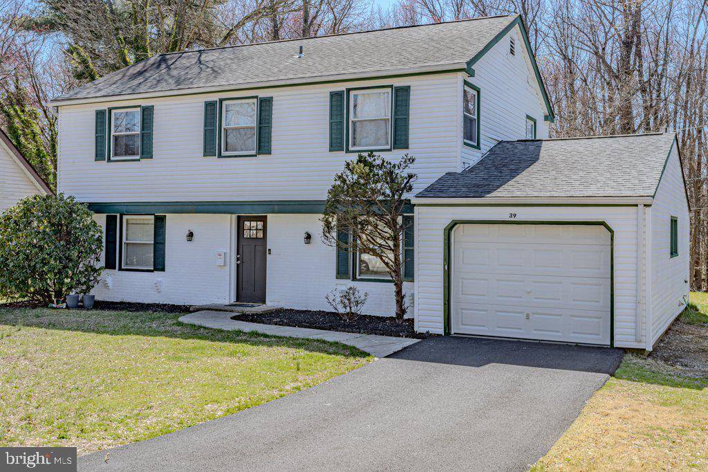 Willingboro, NJ 08046,39 BONNIE LN