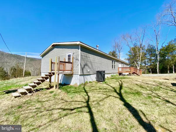 Brandywine, WV 26802,102 PEACEFUL MOUNTAIN